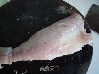 松鼠鱼（海鲈鱼）的做法步骤：4