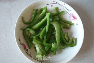 小炒面筋丝的做法步骤:3