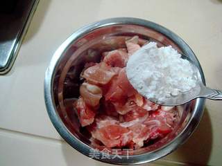 三酱炒仔鸡的做法步骤：2