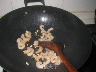 豆豉虾仁炒苦瓜的做法步骤：4