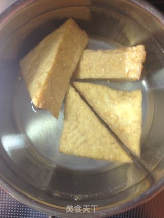 油豆腐燒茄菇 【傳統的家常炒菜】新鮮嚐的做法步骤:6