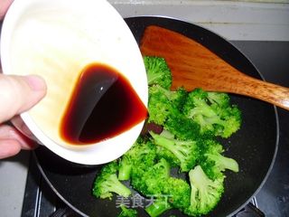 蚝油西兰花的做法步骤:5