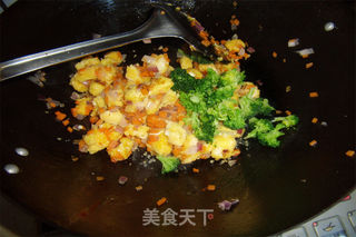 杂疏炒馒头的做法步骤:6