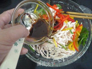 【金格勒酱】试用二:彩椒鸡丝的做法步骤:11