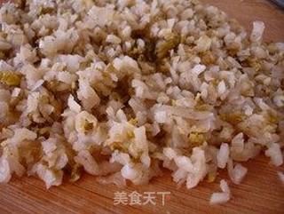 酸菜馅儿菜团子的做法步骤:5