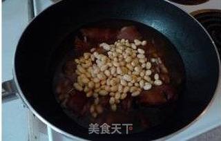 美容滋补—黄豆煲猪脚的做法步骤:10