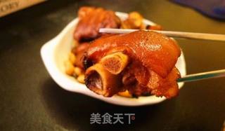 美容滋补—黄豆煲猪脚的做法步骤:14