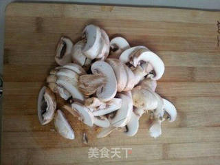 鲜蘑猪肉馄饨的做法步骤:3