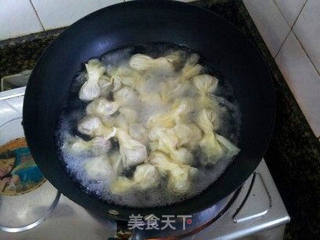 鲜蘑猪肉馄饨的做法步骤:18