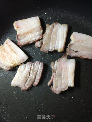 腊肉蔬菜饭餐【传统的饭餐】新鲜尝的做法步骤:2