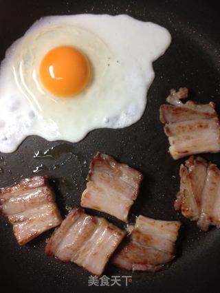 腊肉蔬菜饭餐【传统的饭餐】新鲜尝的做法步骤:3