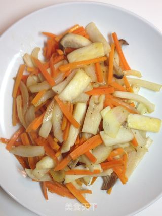 腊肉蔬菜饭餐【传统的饭餐】新鲜尝的做法步骤:16