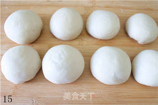 【翻毛栗蓉酥】一口一口酥掉渣的雪白栗子酥的做法步骤:15