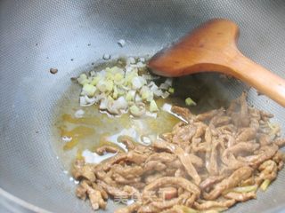 有料更美味——酸菜肉丝面的做法步骤:6