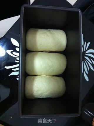 奶香白芝麻吐司的做法步骤:3