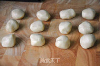 枣泥菊花酥的做法步骤:7