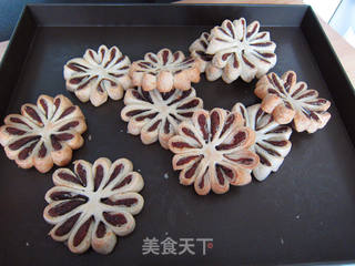枣泥菊花酥的做法步骤:24