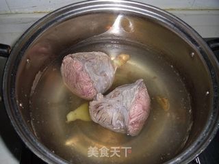 酱拌牛肉的做法步骤：2