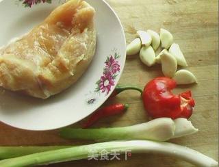 宫保鸡丁的做法步骤：1