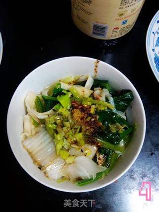 老陕最爱油泼面的做法步骤:4