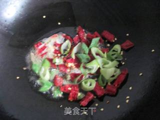 绿豆芽炒面的做法步骤:4