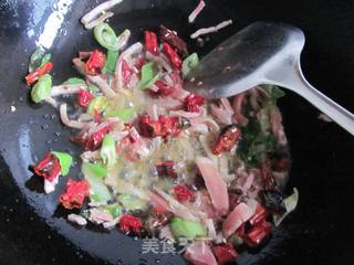 绿豆芽炒面的做法步骤:5