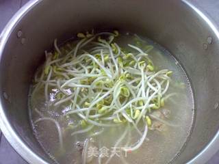 黄豆芽大骨汤的做法步骤:7