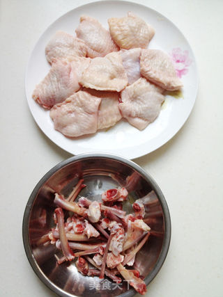 芋艿口袋鸡翅的做法步骤:2
