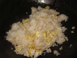 老干妈蛋炒饭的做法步骤：6
