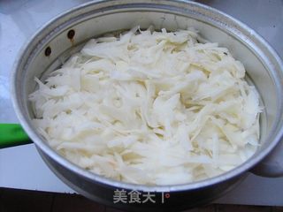 教你做筋道好吃的特色小吃——陕北洋芋擦擦的做法步骤:3