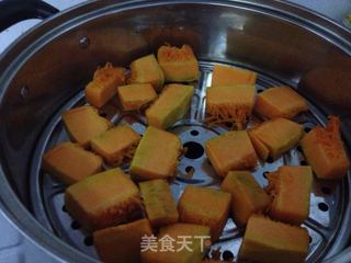 南瓜黑芝麻汤圆的做法步骤:2