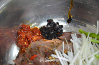 《爽辣拌牛肉》爽到心底的美味的做法步骤:4