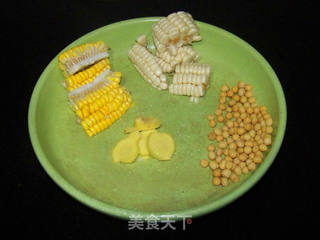 【玉米黄豆蹄花汤】的做法步骤:4