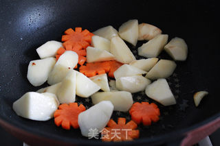 山药烩香菇的做法步骤:5