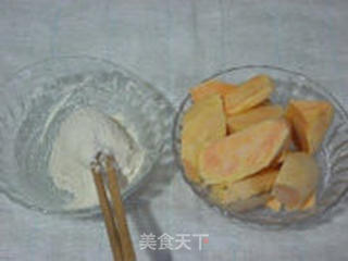 红薯面疙瘩的做法步骤:2