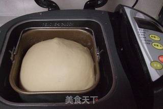 杏仁花环面包的做法步骤:4