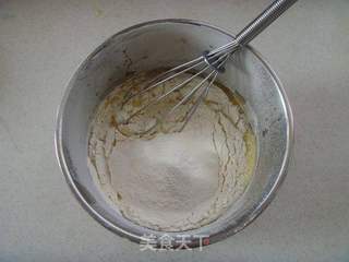 清新脱俗---酸奶戚风蛋糕的做法步骤:5