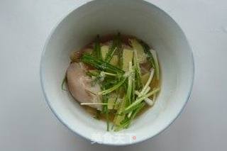 凉拌鸡丝的做法步骤:2