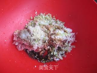 大头菜肉包子的做法步骤：3