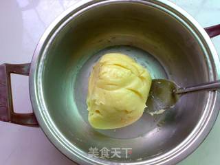 蛋黄酥的做法步骤:5