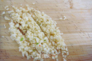 蒜香荷兰豆的做法步骤:3