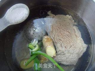 香辣过瘾---辣酱拌牛肉的做法步骤:7
