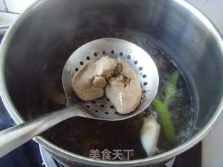 香醉鹅肝配蚝油香醋汁的做法步骤:4