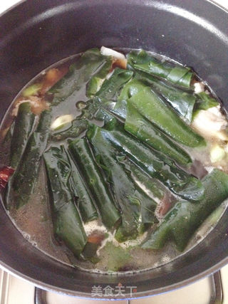 五花肉酥海带的做法步骤:8