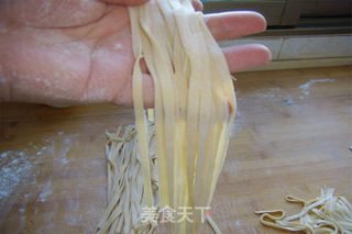西红柿鸡蛋手擀面的做法步骤:11