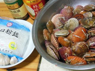 蒜蓉银丝扇贝的做法步骤：1