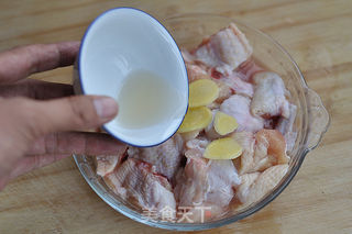 无油香菇栗子鸡的做法步骤:2