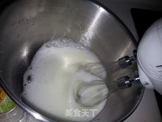 蔓越莓戚风蛋糕的做法步骤:6