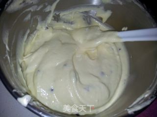 蔓越莓戚风蛋糕的做法步骤:11