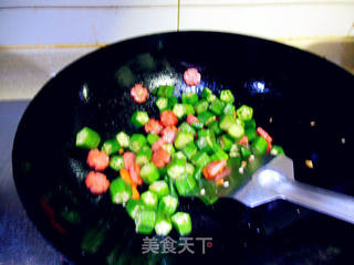 秋葵炒火腿——四季情愫之“秋之语”的做法步骤:9